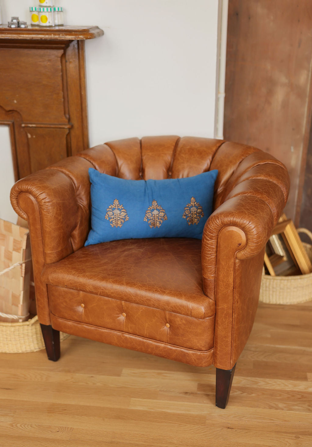 Leather Unique Arm Chair – Viand Mercantile