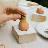 Estudio Vernís Ceramic Egg Cruet