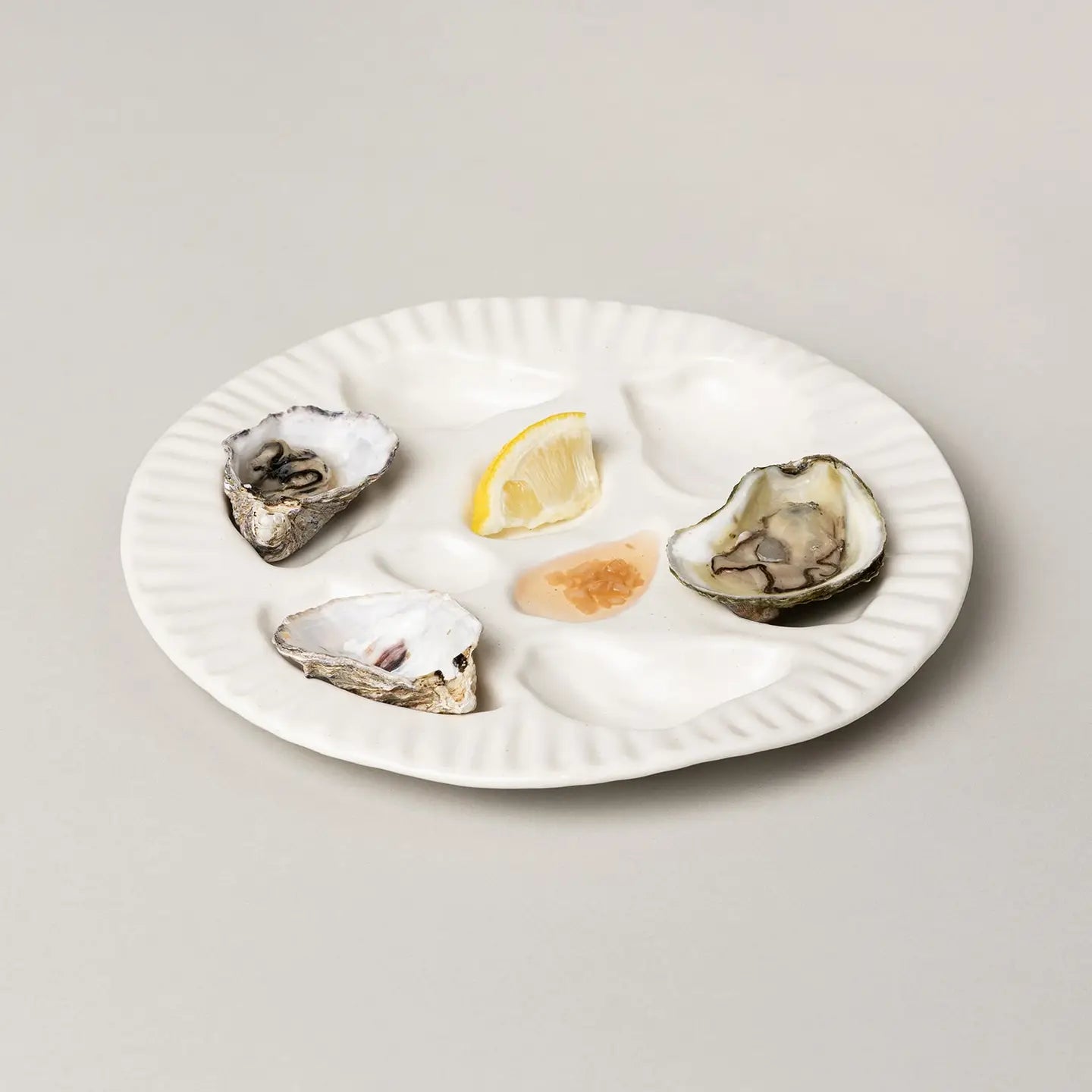Porcelain Oyster Plate, White – Viand Mercantile