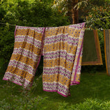 Camilla Single Throw in Tote