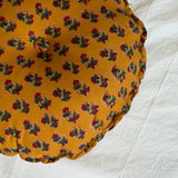The Round Pillow