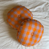 The Round Pillow