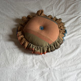 The Round Pillow