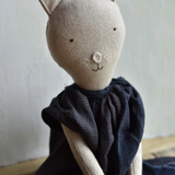 Mae the Cat – Heirloom Wool Doll in Islesboro Plaid Linen Dress